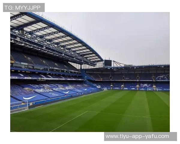 传奇圣克鲁斯44岁再战绿茵场开启生涯第28季去年32场贡献4球 传奇圣克鲁斯44岁再战绿茵场开启生涯第28季去年32场贡献4球