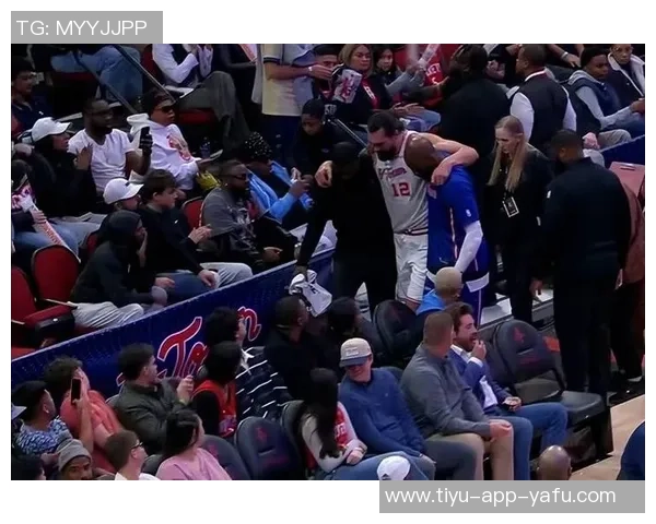 KD带领球队取得4胜2负佳绩近6场场均298分57板57助命中率高达55 KD带领球队取得4胜2负佳绩近6场场均298分57板57助命中率高达55